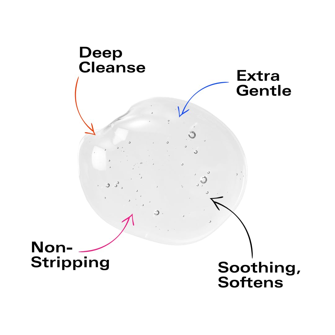 Koope Gel Face Wash foam closeup demonstrates rich, gentle lather for daily use.