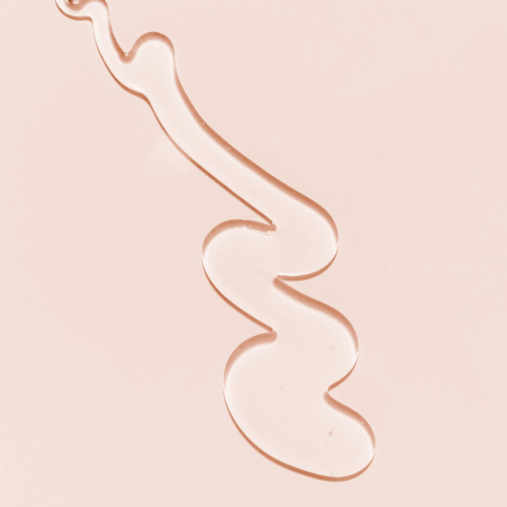 The vanilla note adds warm, gourmand scent for a comforting shower experience.