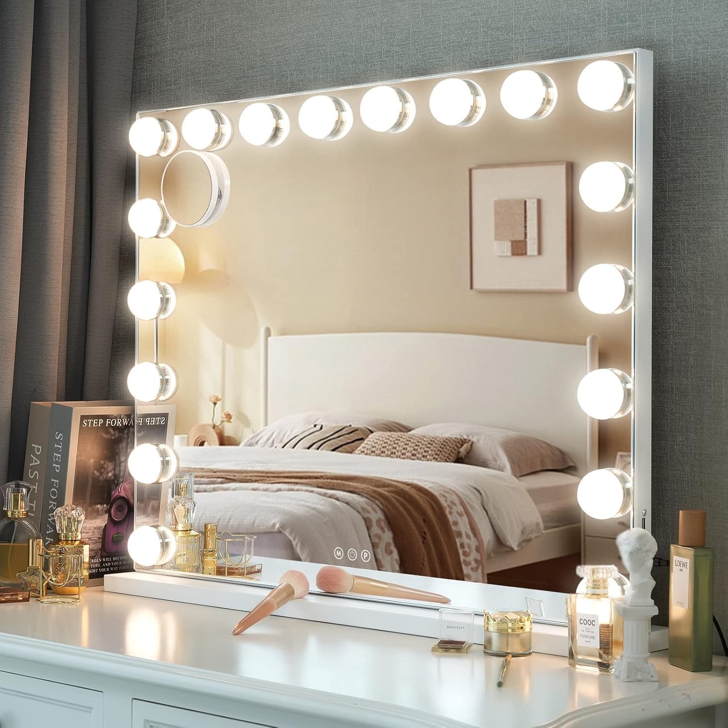 Kottova vanity mirror wall mount option for space-saving setup