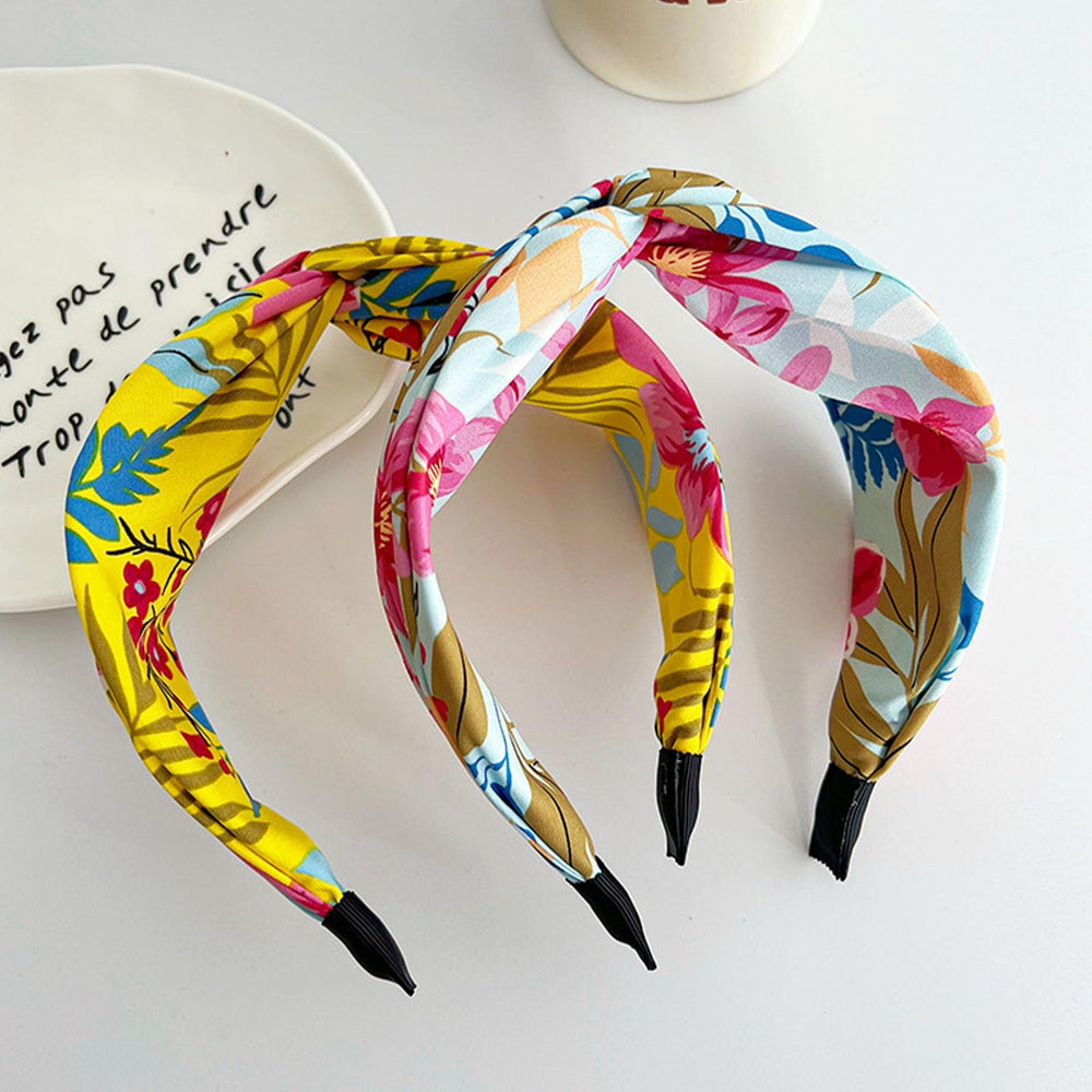KOVOLITU cross knot headband satin finish for stylish, comfortable hold.