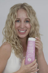 Kozma Curl leave-in detangle-before-styling text reinforces prep before creams or gels.