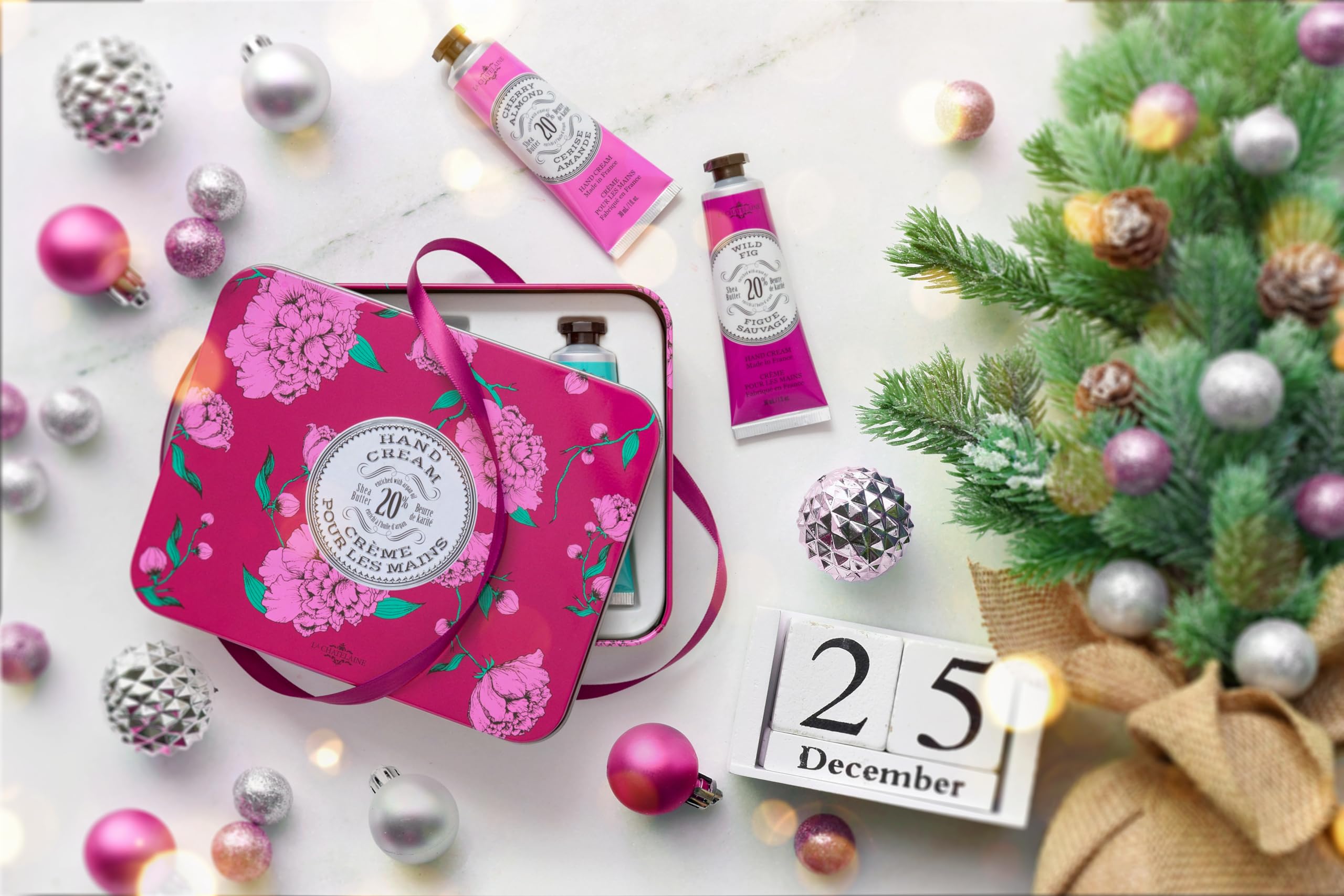 La Chatelaine Gardenia travel tin with fragrance notes.