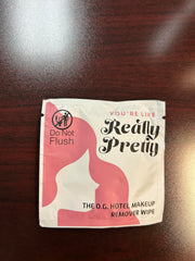 La Fresh makeup removal wipes non-comedogenic formula protects pore health