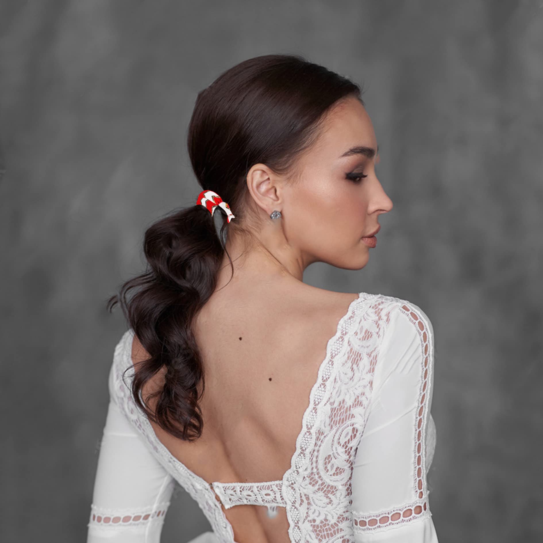 LADY&HOME bridal party gift pack enhances wedding celebrations