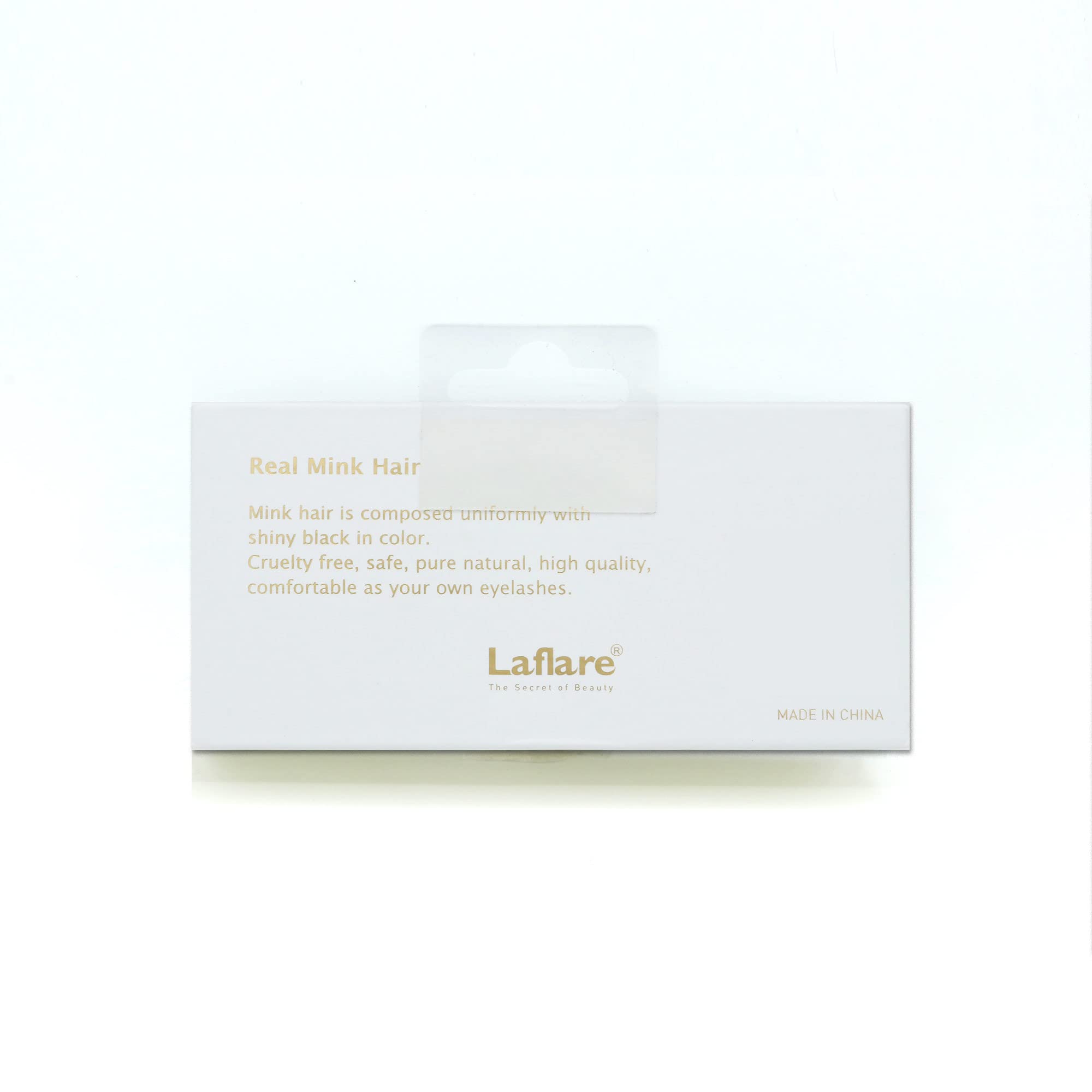 Laflare 3D mink lashes on the eye for all-day wear
