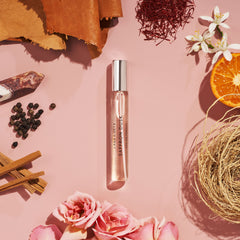 Lake & Skye Saffron Dusk label notes emphasize vegan, cruelty-free formulation.