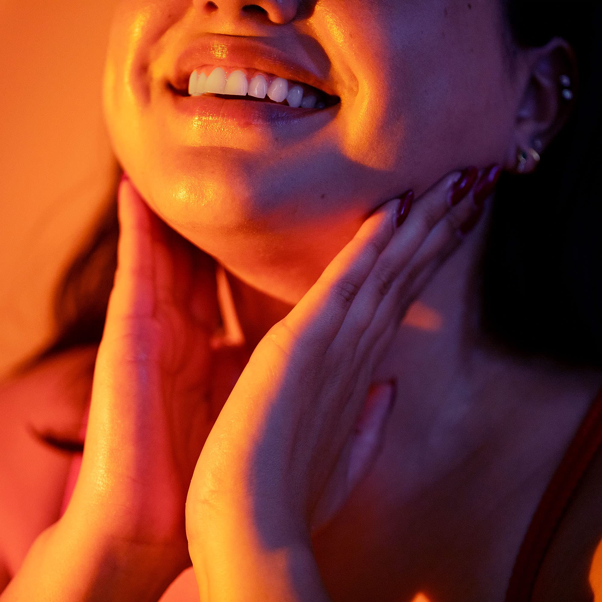LaLicious Endless Summer product shot with subtle beach vibes, ideal for daily moisturization.