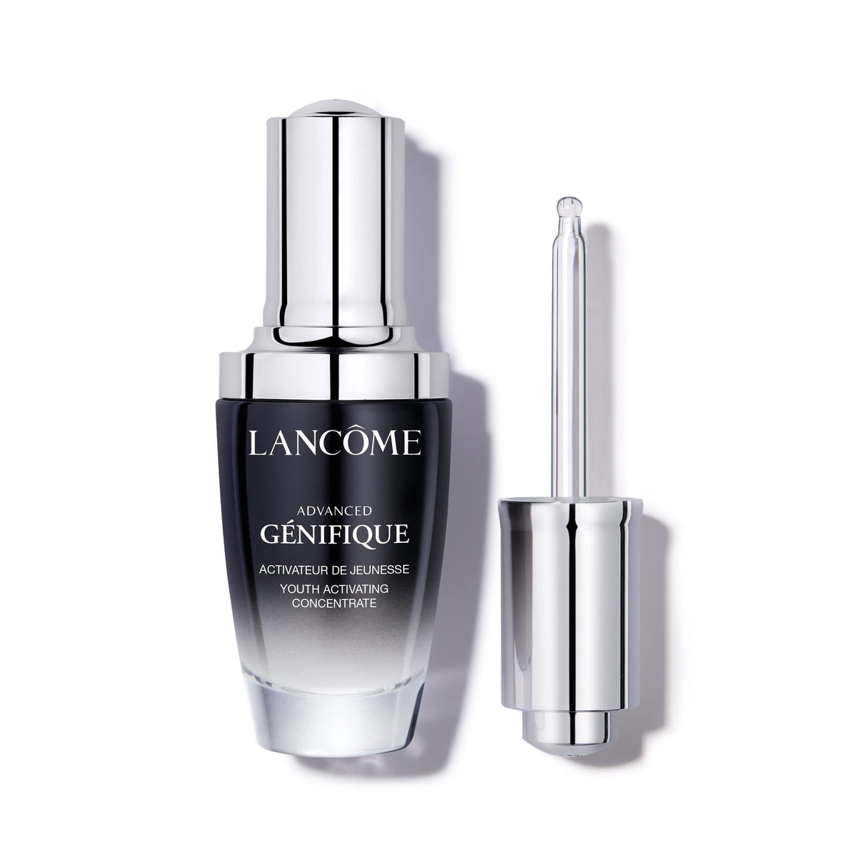 Lancôme Advanced Génifique bottle close-up highlighting hydration and glow.