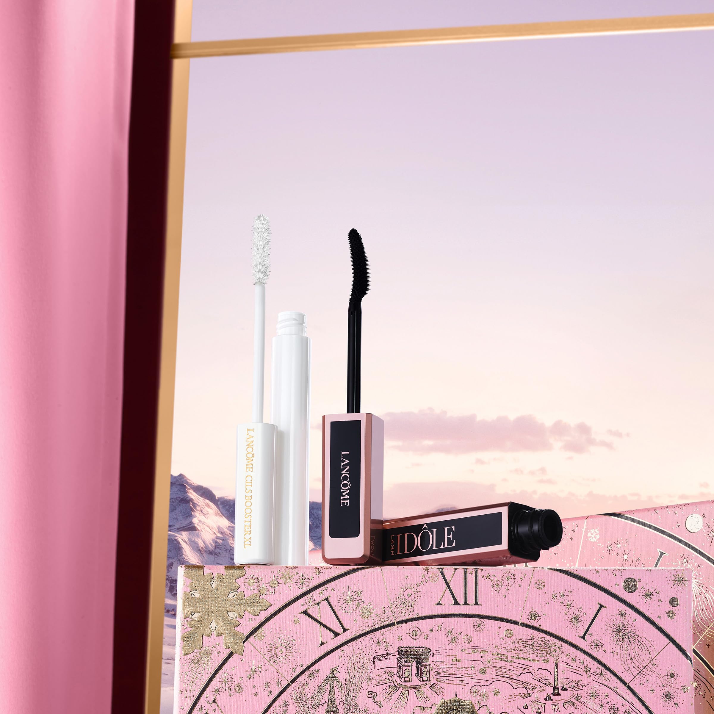 Lancôme Cils Booster XL micro-fiber primer highlights vitamin-enriched formula.