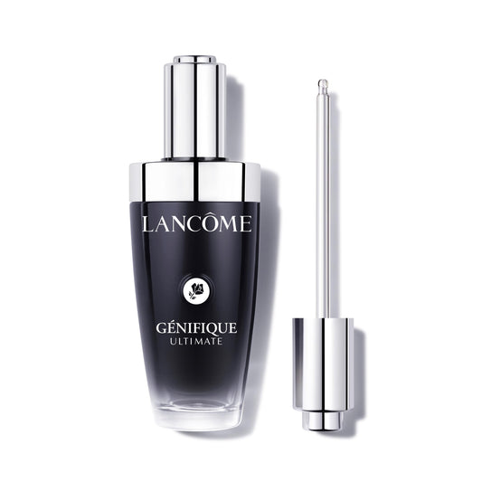 Lancôme Génifique Ultimate Recovery serum bottle close up highlighting hydration