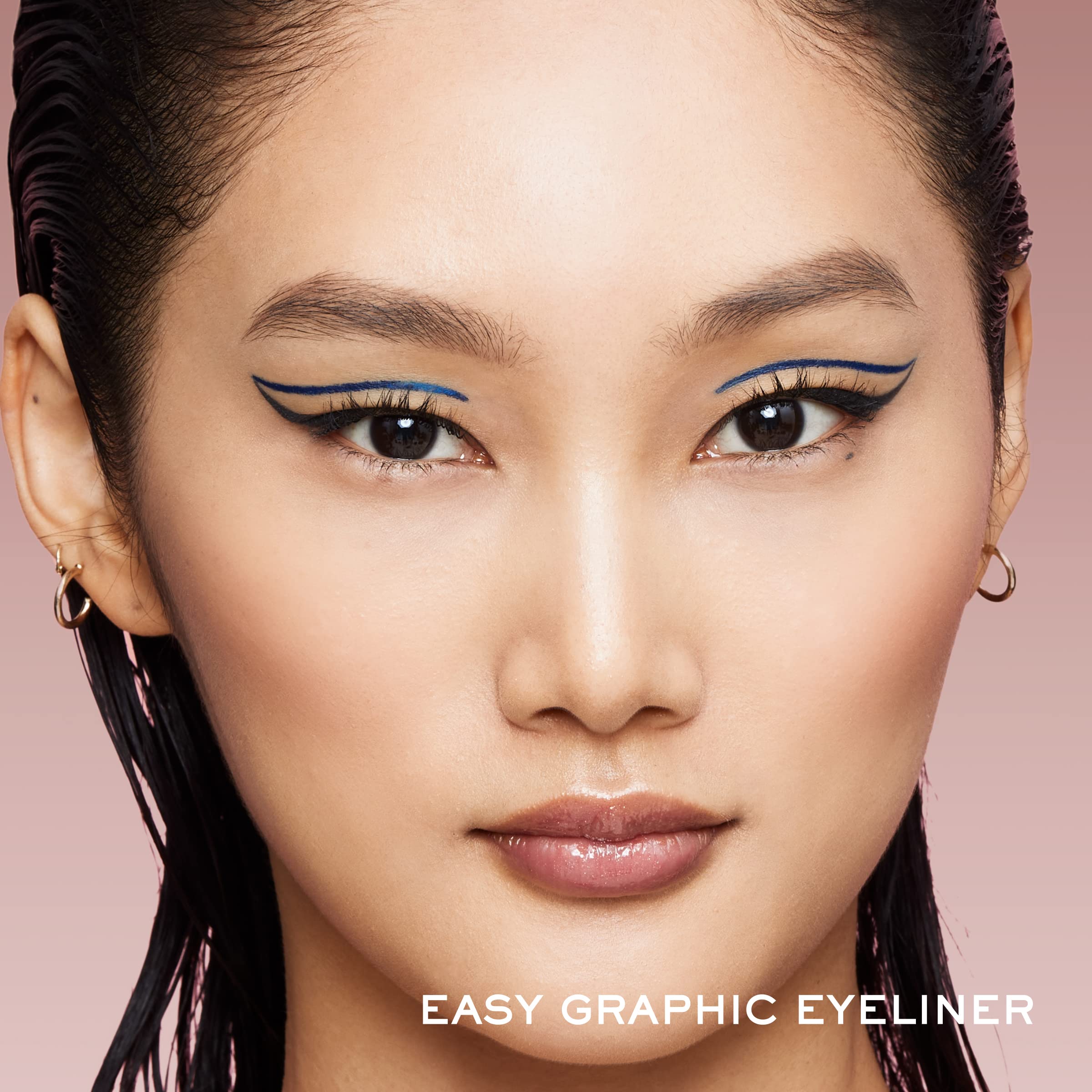 Beginner-friendly liner that glides along the lash line.