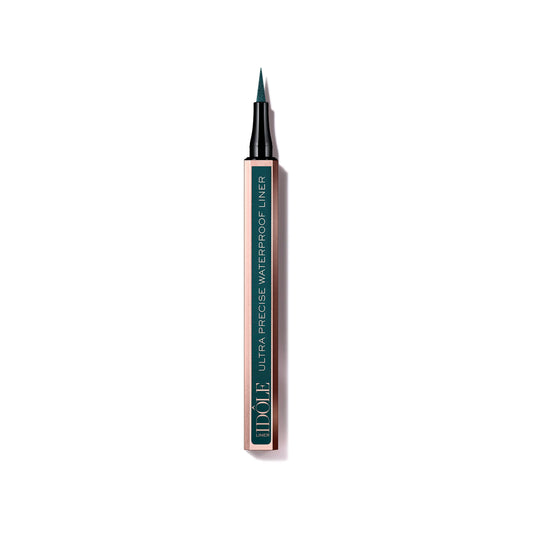 Lancôme Idôle Liner waterproof close-up of ultra-precise felt tip for sharp lash line