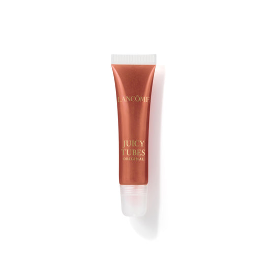 Lancôme Juicy Tubes lip gloss close-up highlighting ultra-shiny lips for a high-gloss look