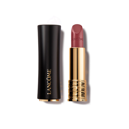 Lancôme L'Absolu Rouge Delice de Figue lipstick application close-up with rich color.