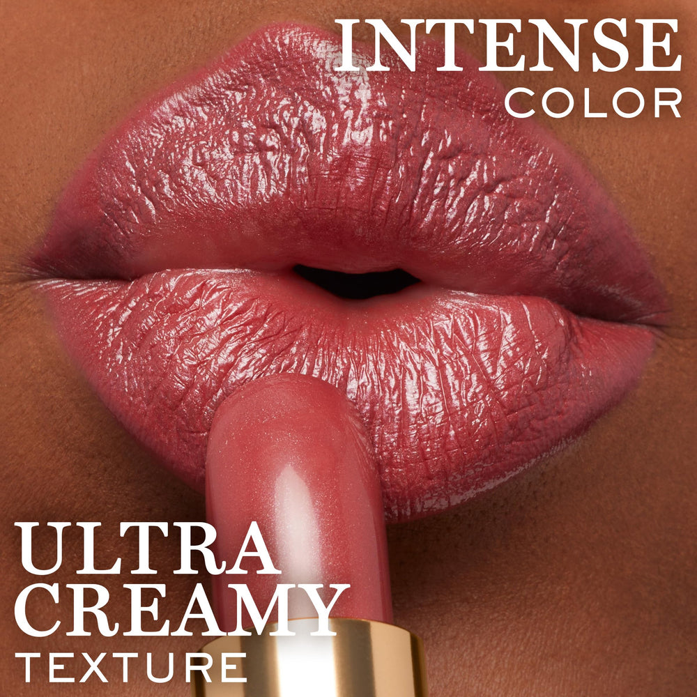 Lancôme L'Absolu Rouge close-up of creamy finish on lips