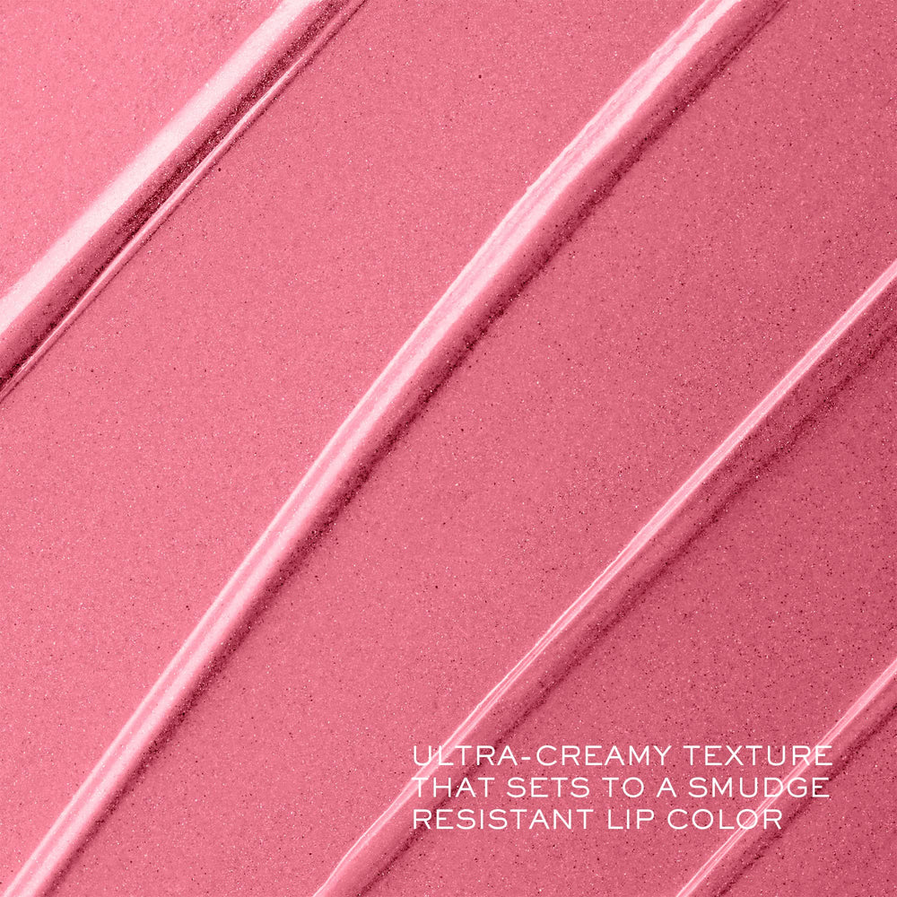 Lancôme L'Absolu Rouge non-bleeding formula to prevent feathering.