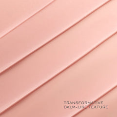 Lancôme Priming Serum silky texture enables easy, comfortable application