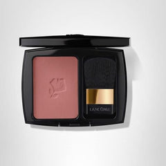 Lancôme Subtil powder blush texture-ultra-fine enables easy, even application.