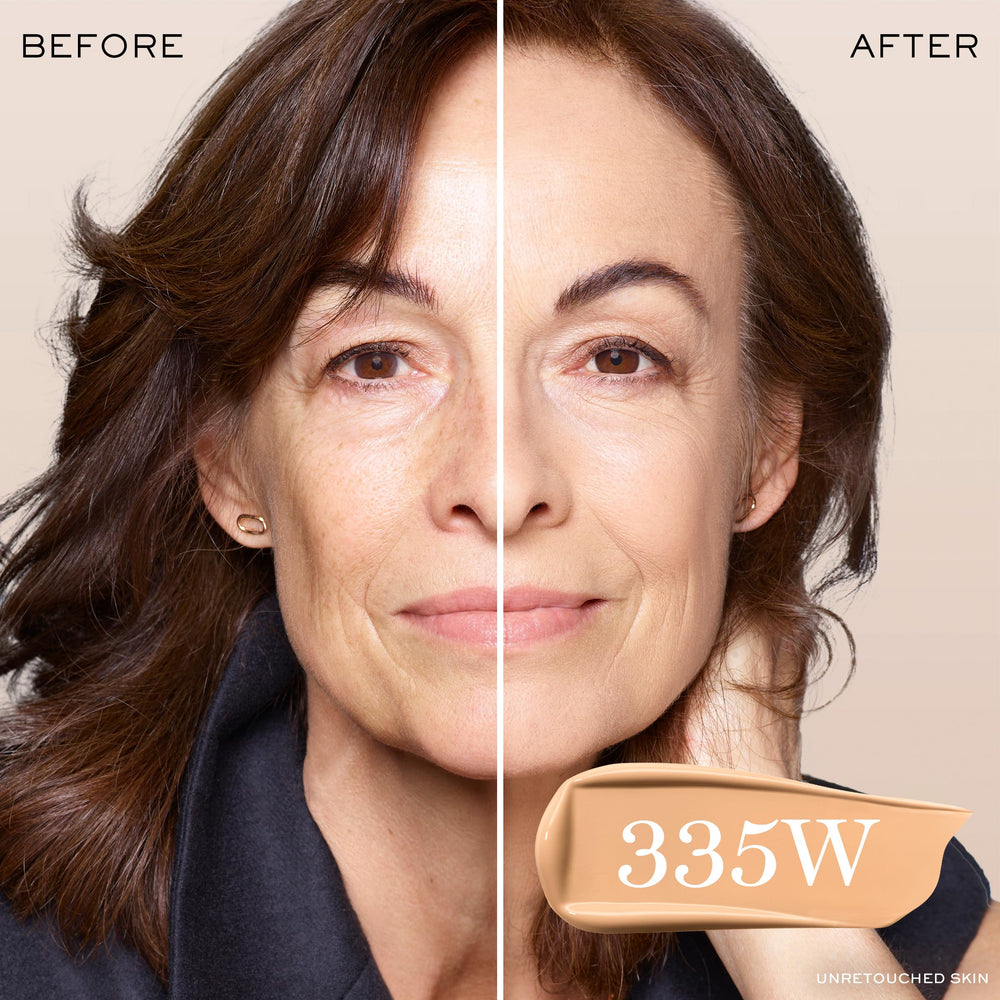 Lancôme Teint Idole Ultra Wear bottle pump demonstrates easy controlled application.