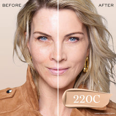 Lancôme Teint Idole Ultra Wear cap close-up for precise application.