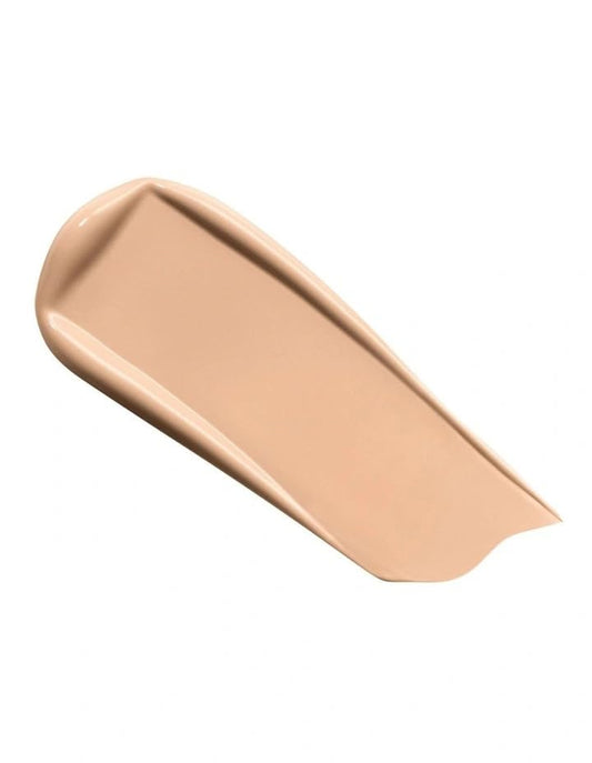 Lancôme Teint Idole Ultra Wear 235N swatch for light-medium skin with peach undertones.