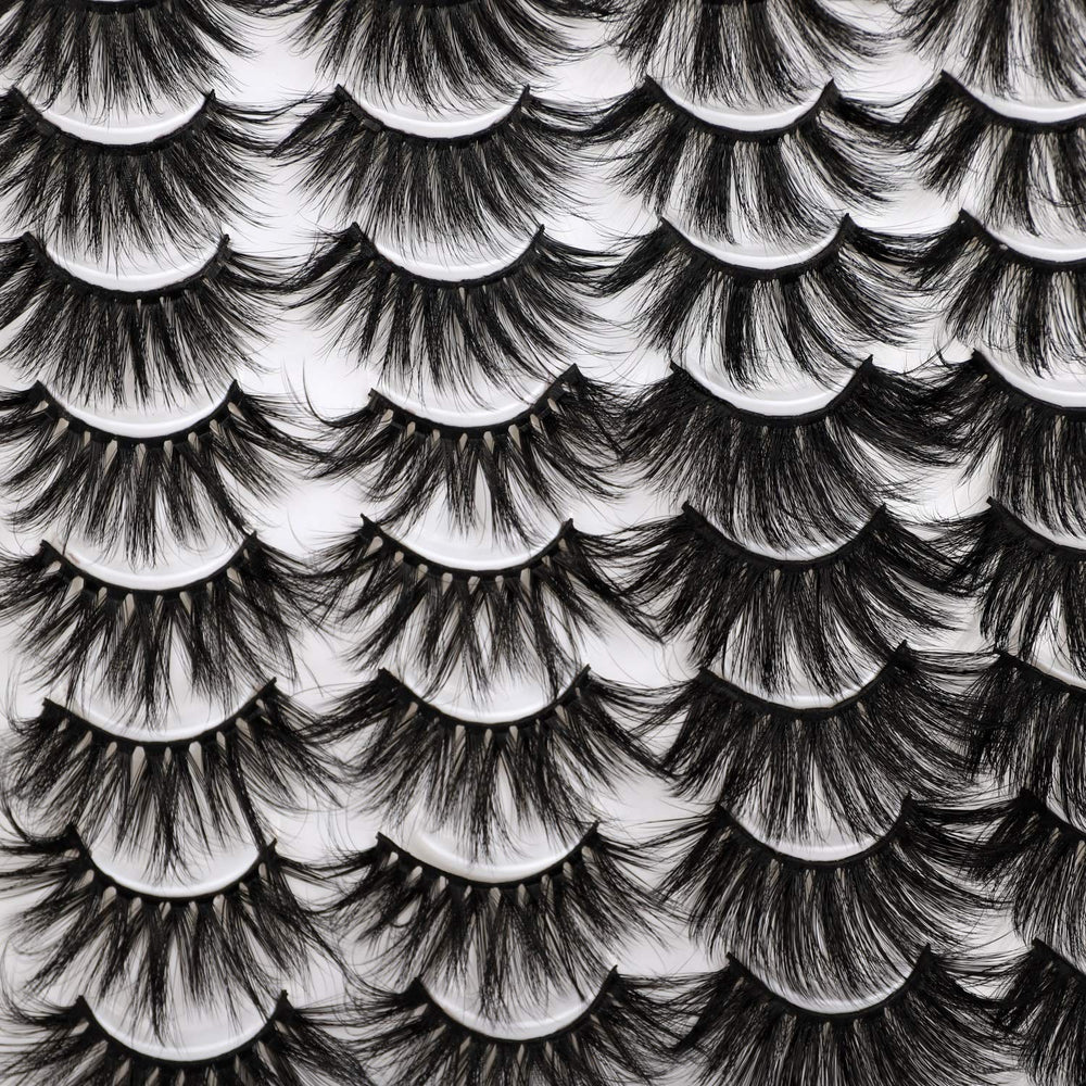 Lanflower 25mm lashes, style B close-up for lush volume