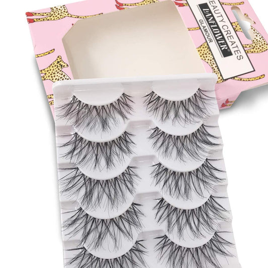 LANFLOWER False eyelashes natural look on a realistic band for everyday wear.