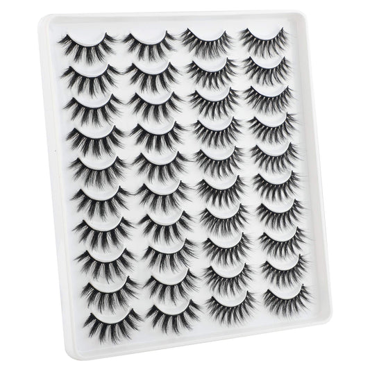LANFLOWER handmade strip lashes provide a lightweight, comfortable wear