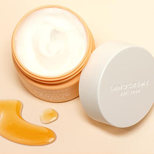 Closeup of Lanocreme Active Manuka Honey ingredient detail