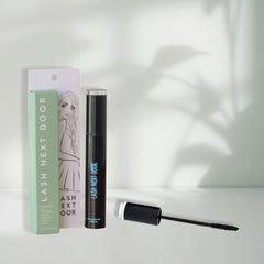 Lash Next Door mascara clump-free formula for smooth, lightweight lashes.