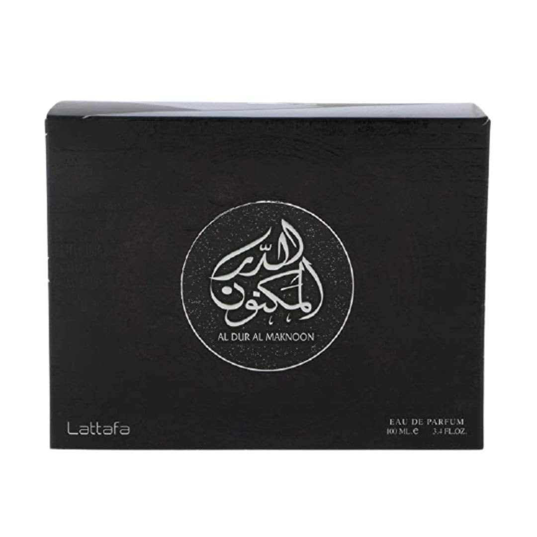Close-up of Lattafa Al Dur Al Maknoon Silver highlighting fresh leather notes.