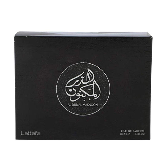 Close-up of Lattafa Al Dur Al Maknoon Silver highlighting fresh leather notes.