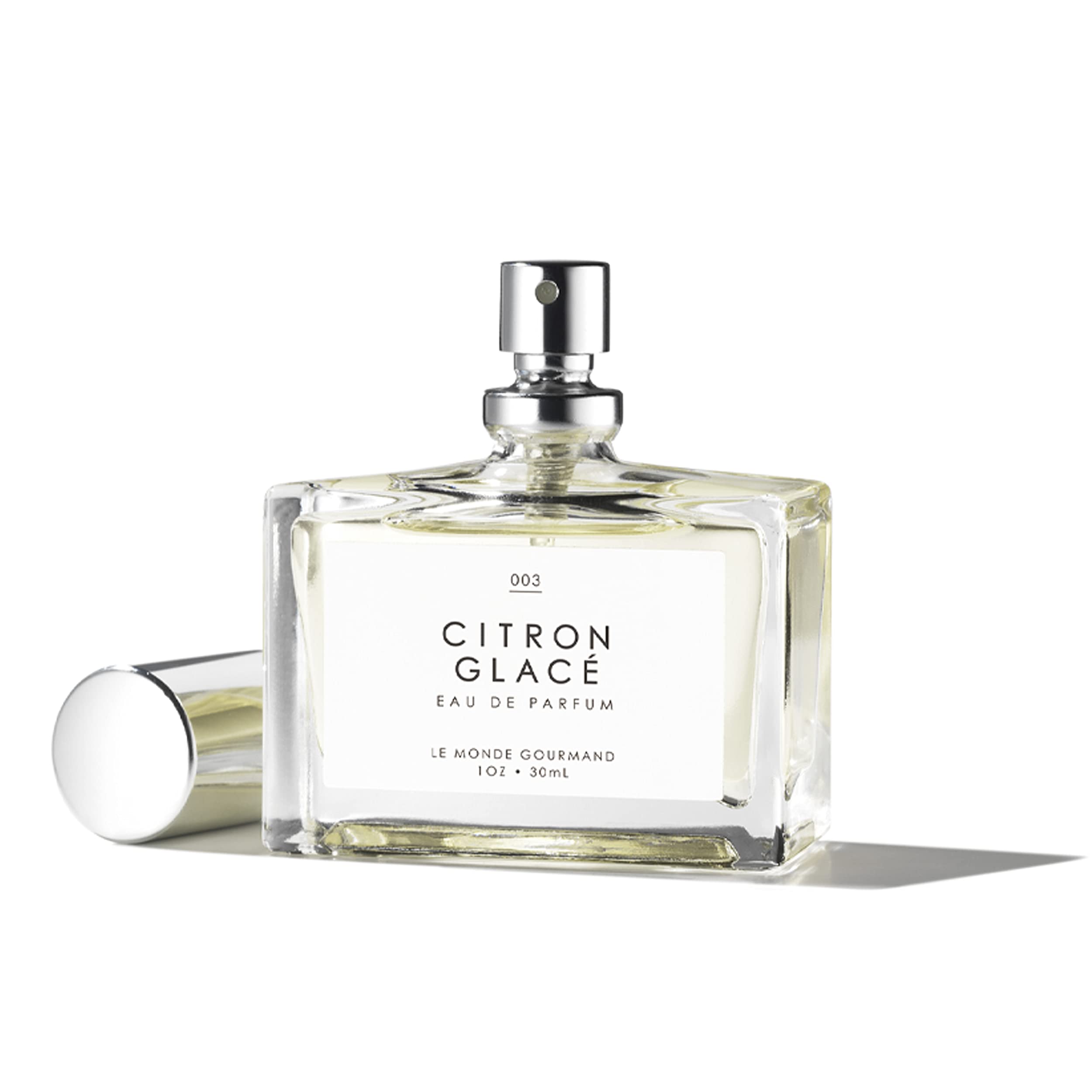 Le Monde Gourmand Citron Glacé spray action for easy application.