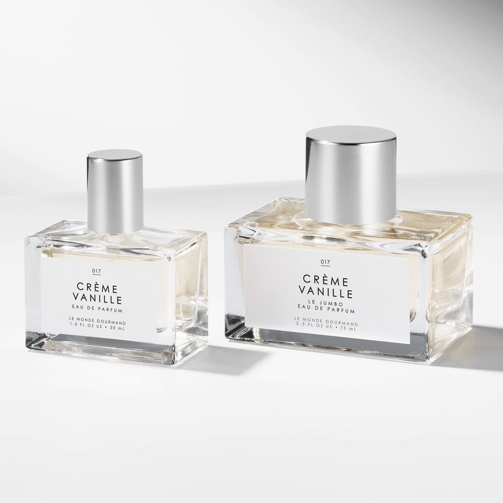 Le Monde Gourmand Crème Vanille spray nozzle, vanilla-rich fragrance for quick refresh.