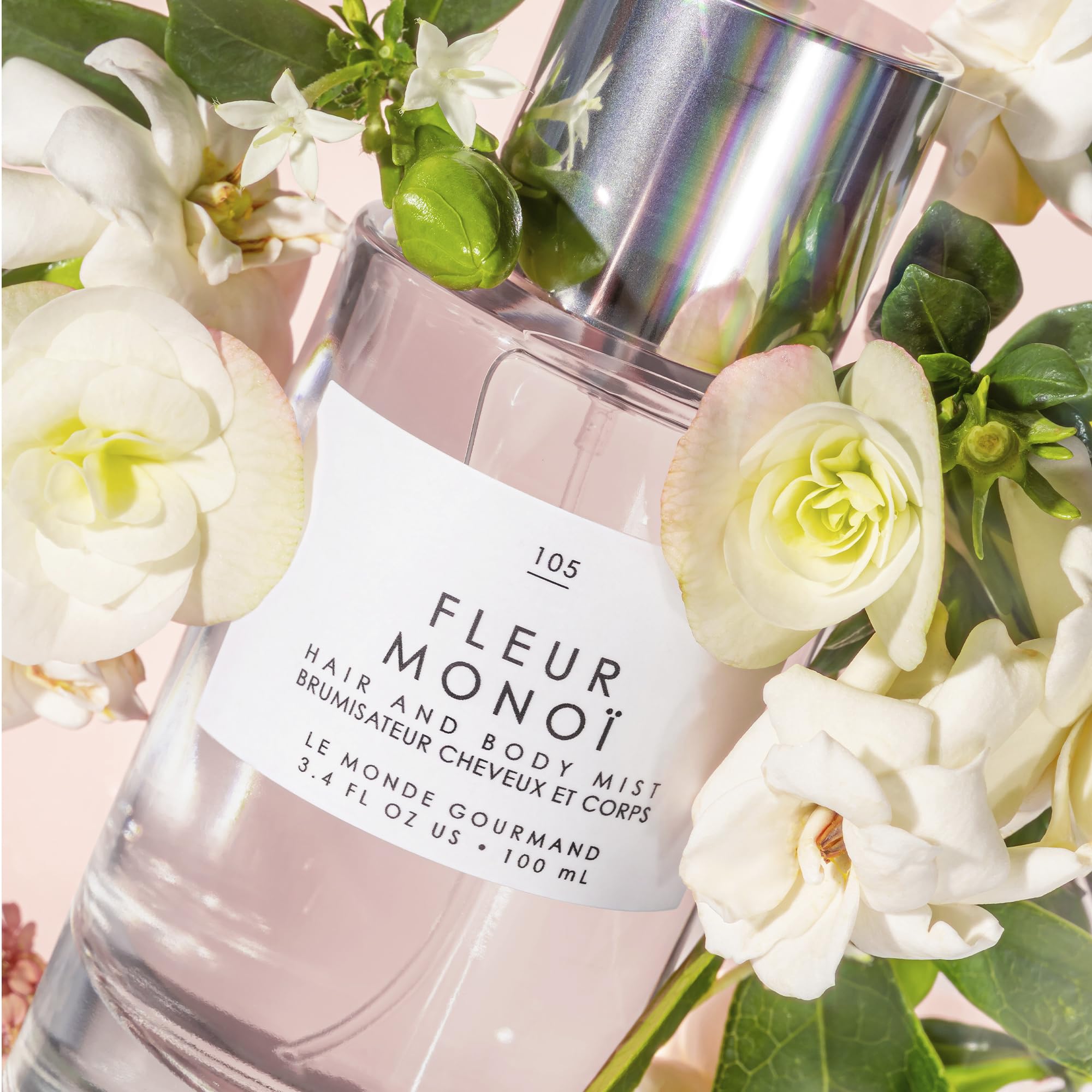 Mist applied on clothes for a portable fragrance layer