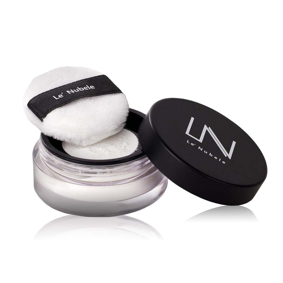 Le Nubele Azulene face cover powder compact highlights natural coverage and pore blurring.