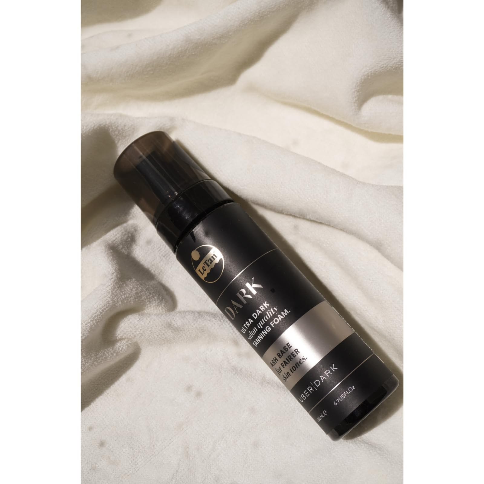Le Tan Uber Dark fragrance-free foam texture for natural, even coverage