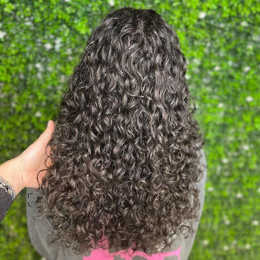 Leaf & Flower texture close-up highlights smooth, frizz-free definition with flexible hold.