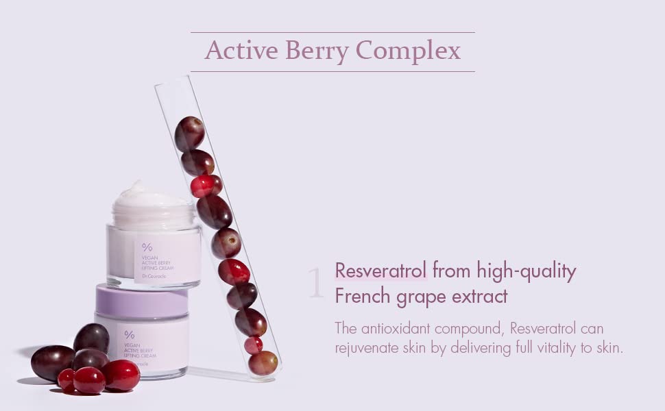 Leegeehaam Dr.Ceuracle Cream on hand demonstrates even coverage and hydration.