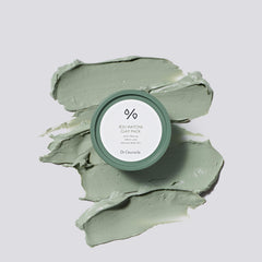 Leegeehaam Jeju Matcha Clay Pack with clay tightening effect on pores.
