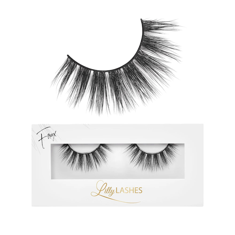 Lilly Lashes Miami Lite light brown strip lashes for a natural blend.