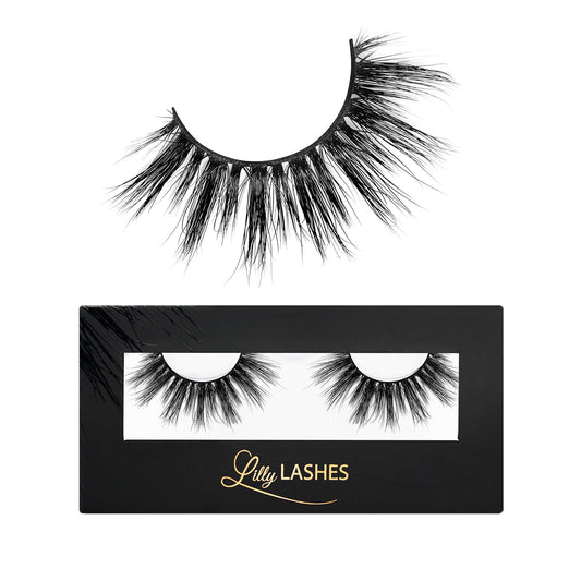 Lilly Lashes So Extra Miami 3D Mink Lashes show iconic volume for a timeless glam.