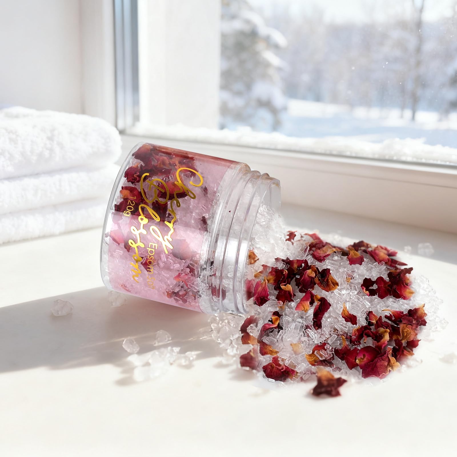 LILY ROY Lavender flowers air-dried to preserve aroma