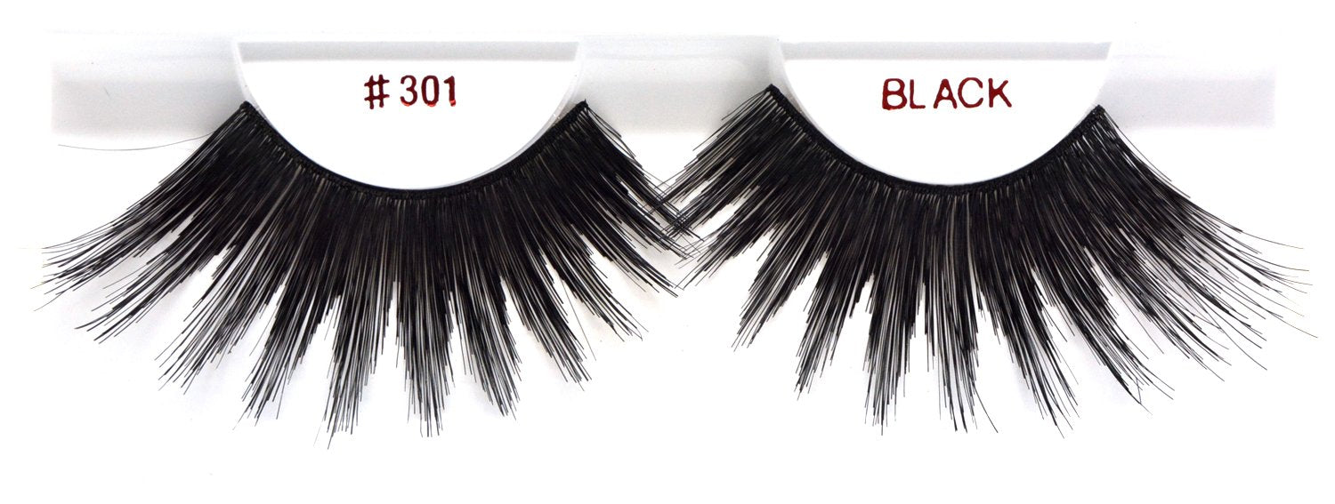 LiMiCao Christina 301 lashes close-up, easy-to-apply strip for a seamless look.