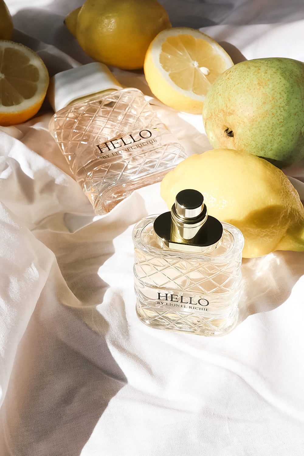 Lionel Richie Hello for Women bottle detail logo, contemporary feminine style.