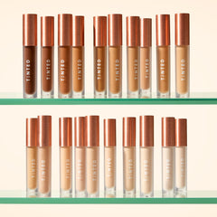Live Tinted Hueskin Serum Concealer creamy texture close-up