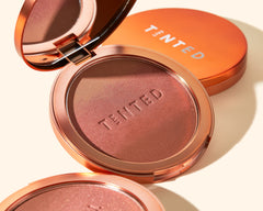 Live Tinted Huebeam swatches showing gradient blush and bronzer blend
