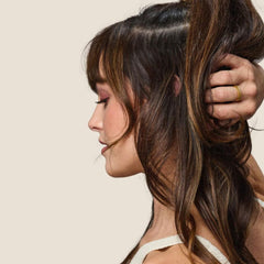 Living Proof Style Lab Flex Hairspray on dry hair finishes with shine and movement