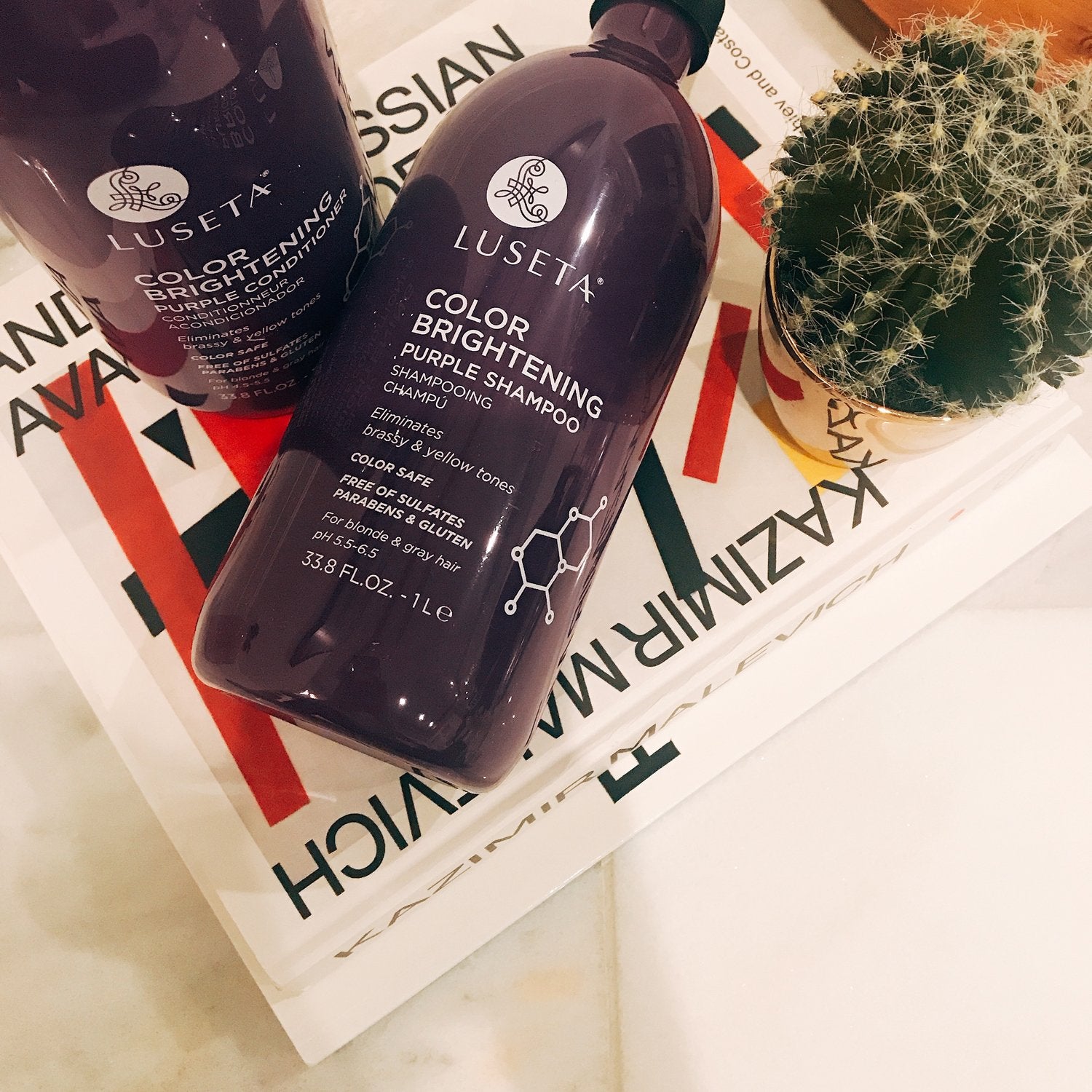 L LUSETA color-neutralizing shampoo foam detail shows color correction potential