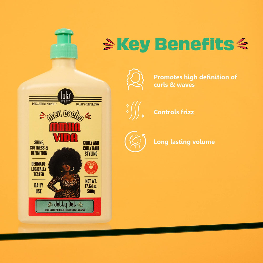 Lola From Rio moisturizing texture emphasizes hydration for bouncy waves.